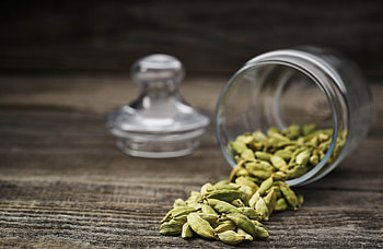 Cardamom substitute, Easily find spices, Flavorful blend, Culinary hack HD wallpaper