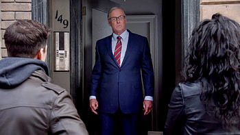 John C. McGinley, Brooklyn Nine-Nine conflicts, Frank Osullivan, Holt HD wallpaper
