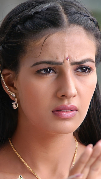 Anupama Gowda, telugu actress HD phone wallpaper