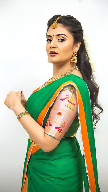 Sreemukhi, telugu actress, saree beauty HD phone wallpaper