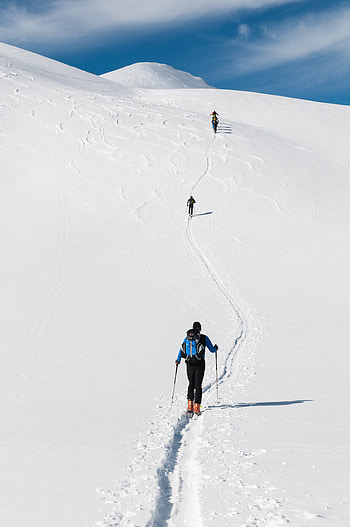 Sports, Winter, Snow, Mountain, Hike, Campaign, Skiers HD phone wallpaper