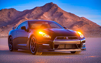 Nissan GTR In Desert, nissan-gtr, cars, desert HD wallpaper