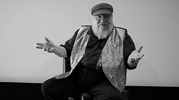George R. R. Martin, Burning questions, NYT, Staffers HD wallpaper