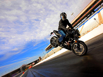 Trick, graphy, entertainment, cool, motorcycles, people HD wallpaper