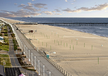 Virginia Beach, Boardwalk adventure, Ocean views, Leisurely stroll HD wallpaper