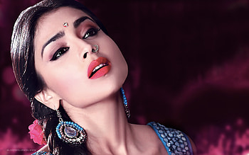 Shriya Saran 2, shriya-saran, indian-celebrities, girls, desi-girls HD wallpaper