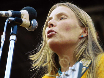 Joni Mitchell, Beast tribute, Isle of Wight Festival, Online reading HD wallpaper