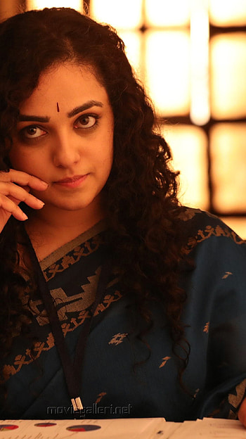 Nithya Menon, beautiful, saree lover HD phone wallpaper