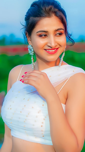 Varshini Sunderajan, telugu actress HD phone wallpaper