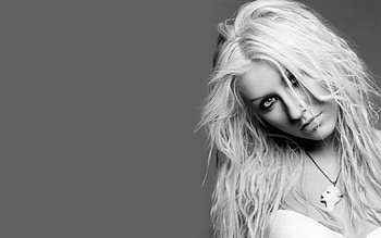 Christina Aguilera, Vocal powerhouse, Grammy-winning artist, Stage performance HD wallpaper