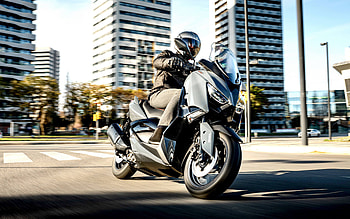 Yamaha X-Max 400, , highway, 2022 bikes, superbikes, rider on bike, 2022 Yamaha X-Max 400, japanese motorcycles, R, Yamaha HD wallpaper