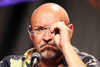Frank Darabont, Walking Dead, Showrunner emails, Shock mails HD wallpaper