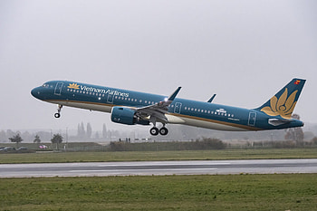 Vietnam Airlines, Rules on stored aircraft HD wallpaper