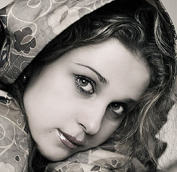Waiting, eyes, girl, fantasy, hood HD wallpaper