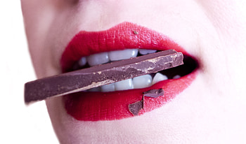 Food, Chocolate, Girl, Teeth, Lips, Pomade HD wallpaper