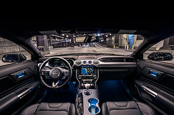 Ford Mustang Bullitt Interior, ford-mustang-bullitt, ford-mustang, mustang, cars, 2019-cars HD wallpaper