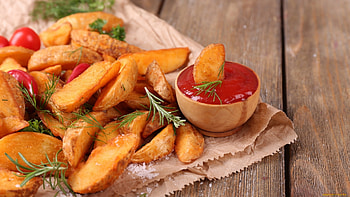 Potatoes , Beautiful potato , Versatile vegetable, Delicious ingredients HD wallpaper