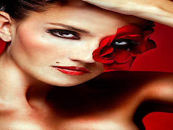 PRETTY FLOWERED FACE, model, flower, red, eyes, lips, pretty face, woman HD wallpaper