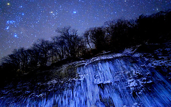 ICY FALLS & STARRY NIGHT, falls, winter, night, sky, stars, ice HD wallpaper