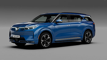 VinFast VF e36, Smart technology, Connected mobility, Next-generation automotive HD wallpaper