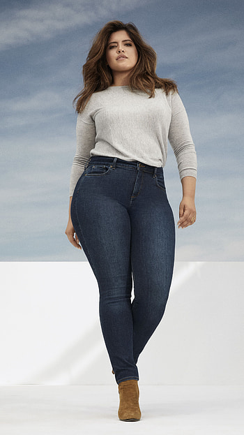 Denise bidot, plus size model HD phone wallpaper