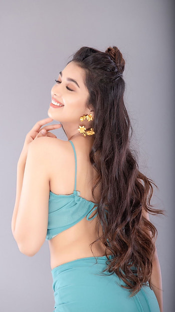 Digangana, telugu actress HD phone wallpaper