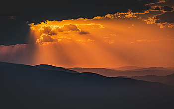 Sunset, Mountains, Twilight, Clouds, Dark, Rays, Beams, Dusk HD wallpaper