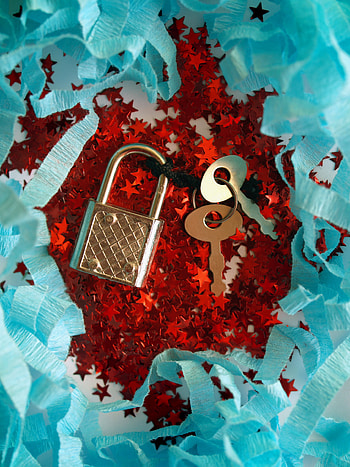 Lock, Miscellanea, Miscellaneous, Tinsel, Paper, Keys, Sequins HD phone wallpaper