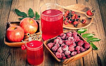 Fruit Drink, raspberry, drink, currant, fruit, apple, cinnamon HD wallpaper