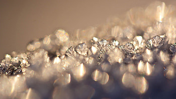 Captivating sparkle, Shimmering diamonds, Mesmerizing visual, Brilliant gemstone HD wallpaper