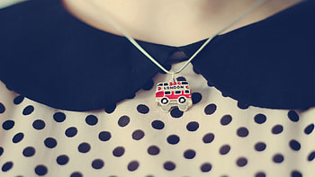 Miscellanea, Miscellaneous, Suspension, Dress, Chain, Neck HD wallpaper