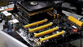 ASROCK GAMING MOTHERBOARD computer videogame game (13) HD wallpaper