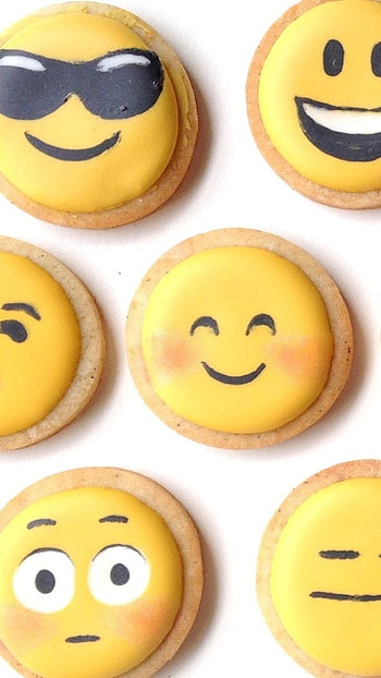 Emoji, Emoji Tart HD phone wallpaper