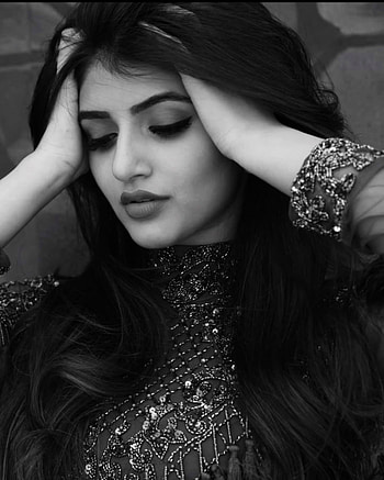 Sreeleela, Telugu actress, jaw, lip HD phone wallpaper