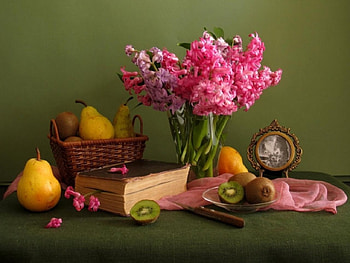 still life with hyachints, still life, abstract, spring, hyachints, pears HD wallpaper