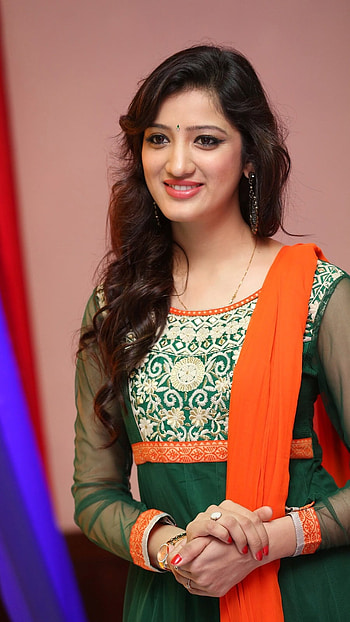 Richa Panai, Tamil HD phone wallpaper