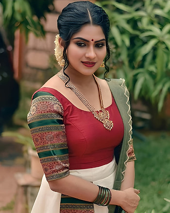 Swasika Vijayan, organ, sari HD phone wallpaper