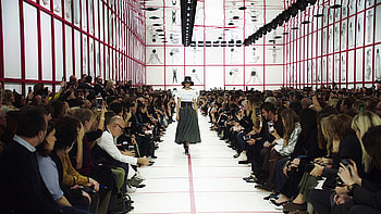Dior FW 2019-20, The Skinny Beep, Fashion review, Runway looks HD wallpaper