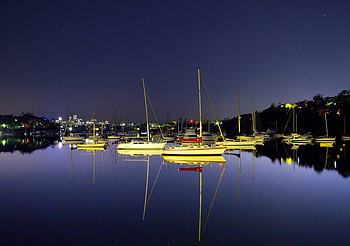 still_morning, blue, ships, reflection, morning, nature, clear, beach HD wallpaper
