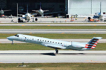 Mesa Airlines, American Eagle ERJ 145, American Airlines, Regional carriers HD wallpaper