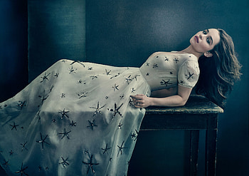 Emilia Clarke Gorgeous, emilia-clarke, celebrities, girls HD wallpaper