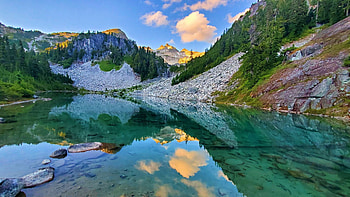 Squamish, British Columbia, trees, clouds, sky, water, canada, mountains, reflections HD wallpaper