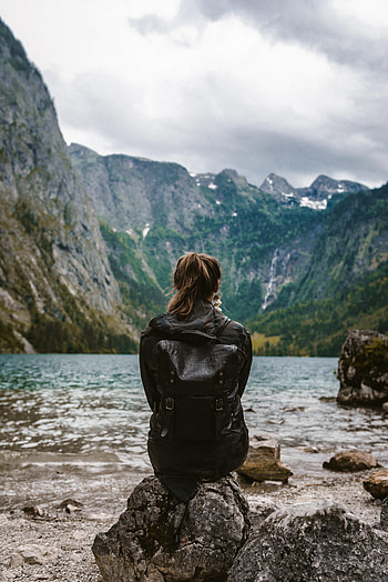 Rocks, Lake, Miscellanea, Miscellaneous, Girl, Loneliness, Alone, Lonely HD phone wallpaper