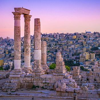 Jordan culture, 6 key things, Travelawaits, Local customs HD phone wallpaper
