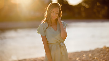Cute Girl Closed Eyes In The Wild, girls, model HD wallpaper