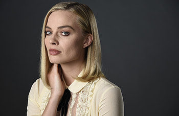 Margot Robbie Portrait, margot-robbie, celebrities, girls, portrait HD wallpaper