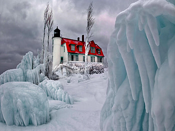 frozen hotel, winter, frozen, snow, ice HD wallpaper