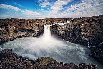 Aldeyjarfoss Waterfall, waterfall, aldeyjarfoss, cliff, rock HD wallpaper