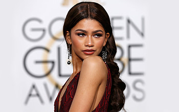 Zendaya, Zendaya Coleman , Stylish, Fashion-forward HD wallpaper
