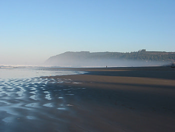 Beach, hills HD wallpaper